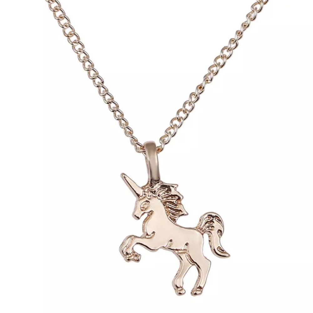 NWOT Gold Unicorn 🦄 Y2K charm necklace